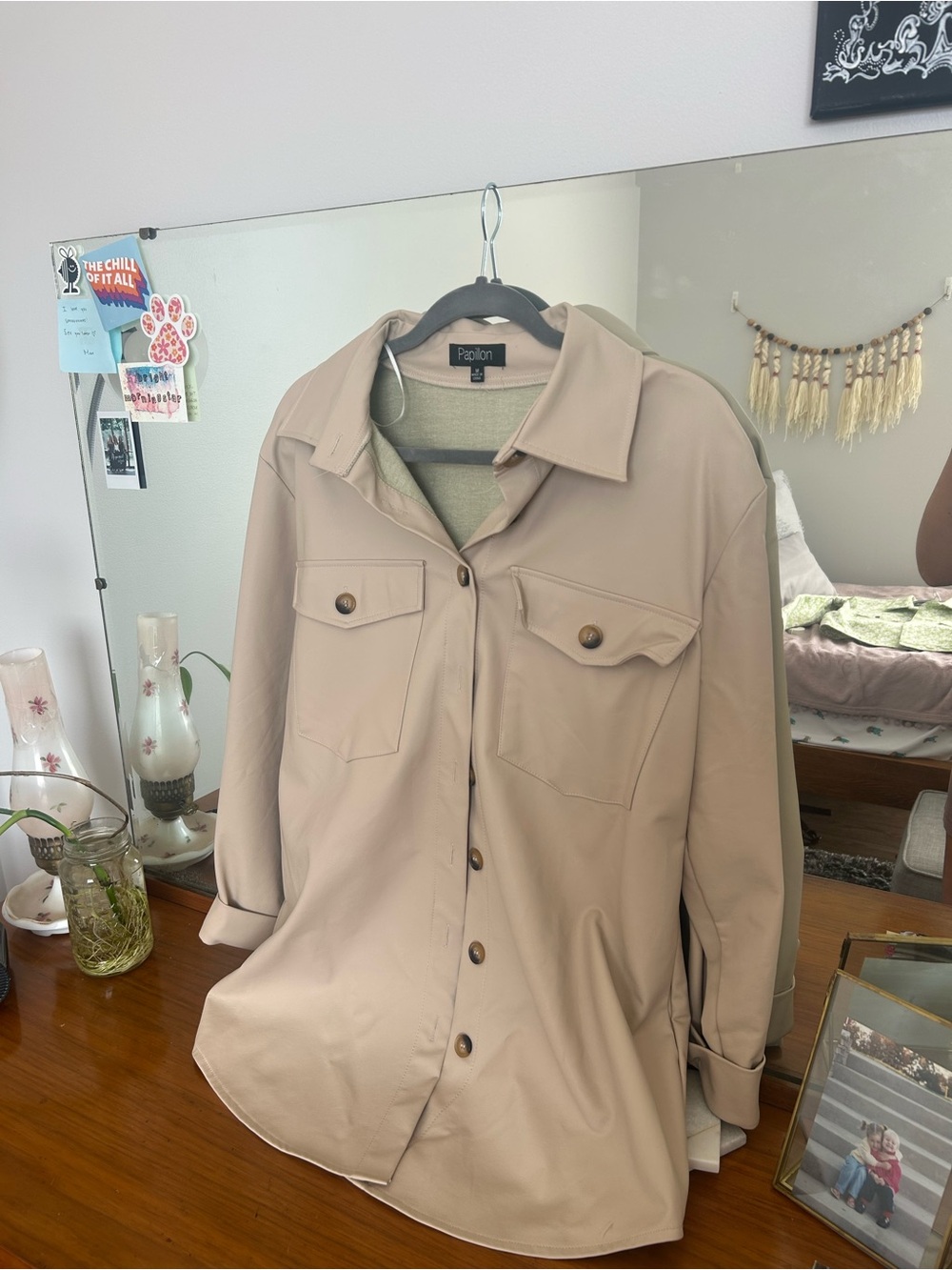 Papillon Blanc Beige Utility Shirt Jacket with Chest Flap Pockets
